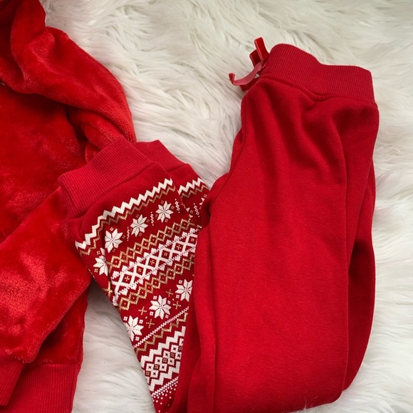 Epic Threads Fuzzy Hoodie Outfit Set Size 4T - Picture 6 of 7